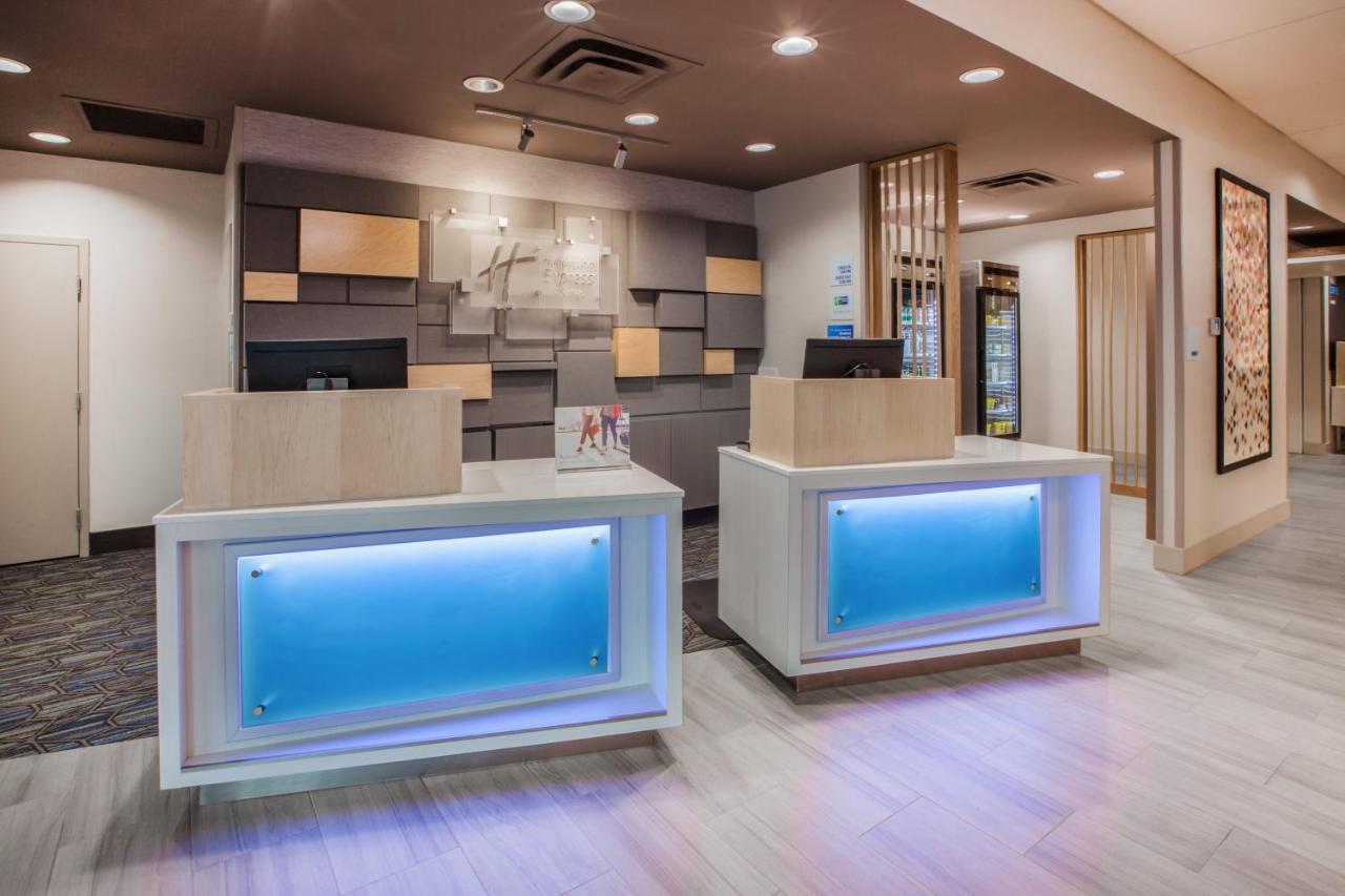 Holiday Inn Express & Suites - Vidalia By Ihg Exterior photo